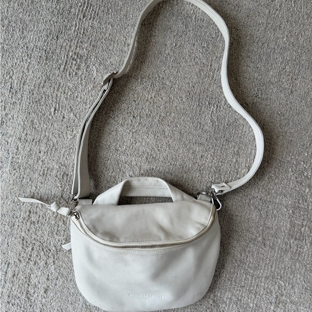 MIA CROSSBODY BAG BY DANIELLA LEGAVI